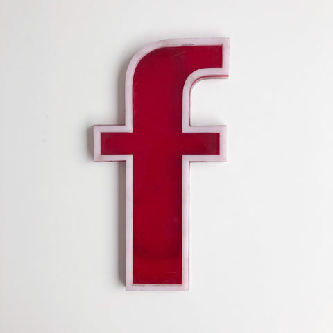 F - Medium Vintage Letter