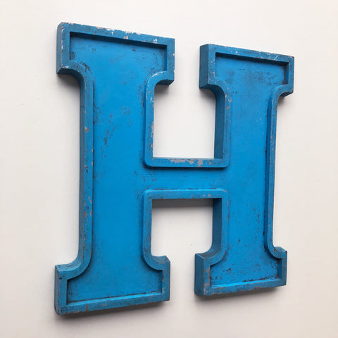 H - Medium Letter Metal