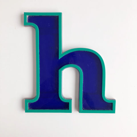 H - Medium Vintage Letter