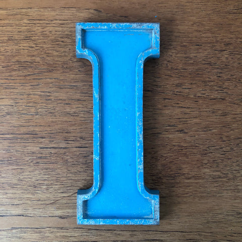 I - Medium Letter Metal