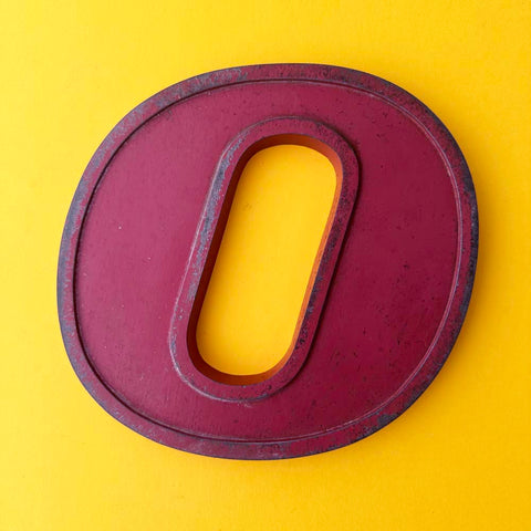 O - 9 Inch Red Italic Metal Letter