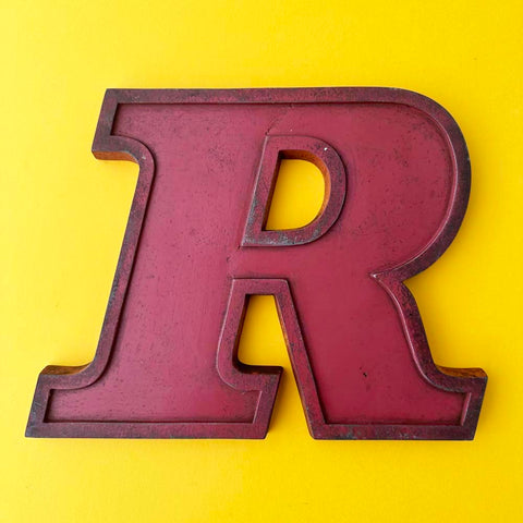 R - 9 Inch Red Italic Metal Letter