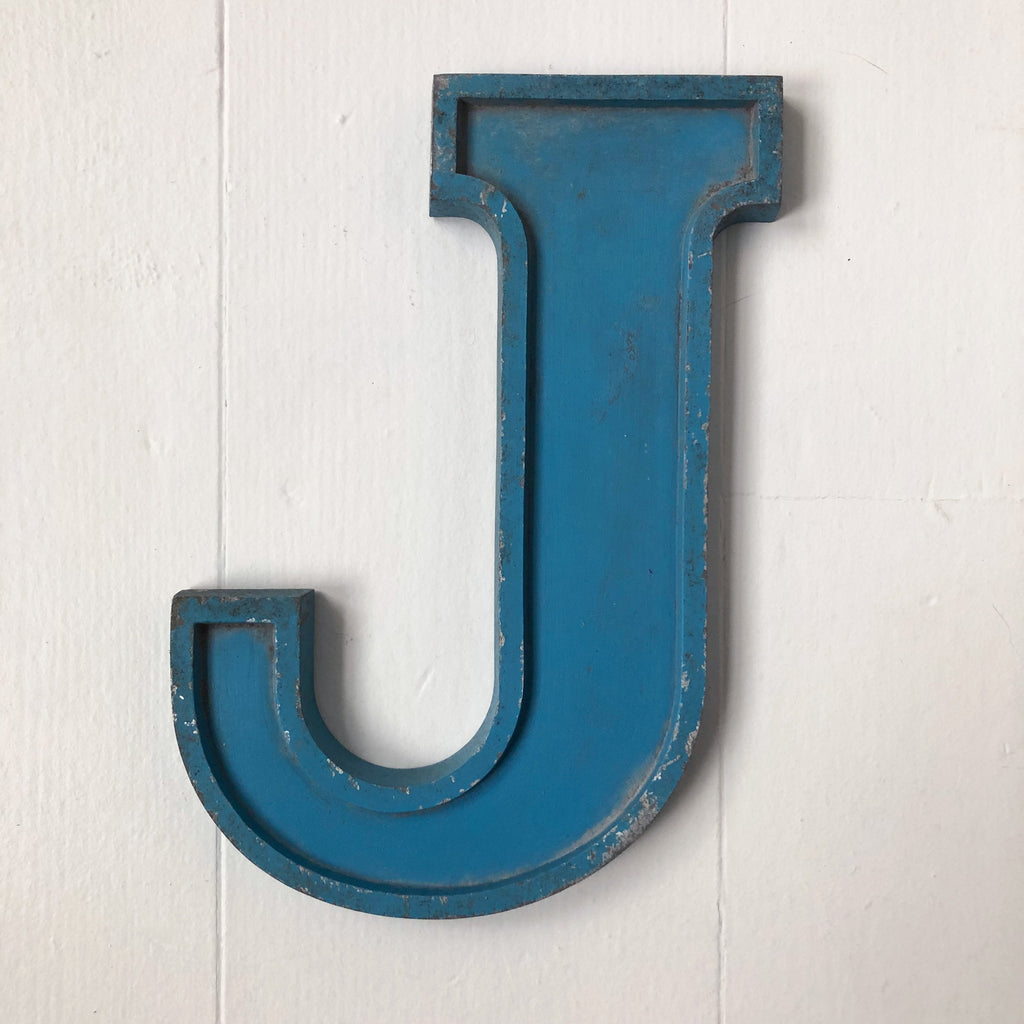 J - Medium Letter Metal
