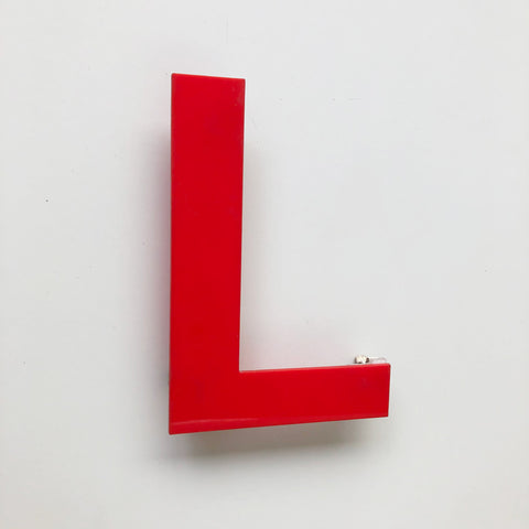 L - Medium Red Cinema Letter Type1
