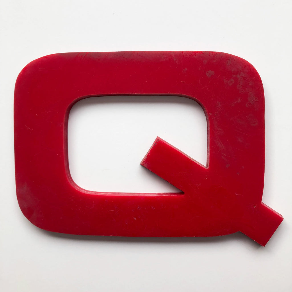Q - 9 Inch Letter Solid Perspex