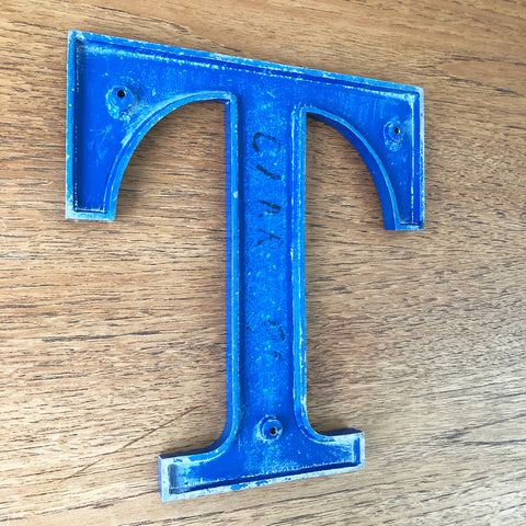 Medium Letter Metal