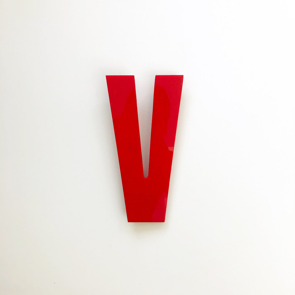 V - Medium Red Cinema Letter Type3