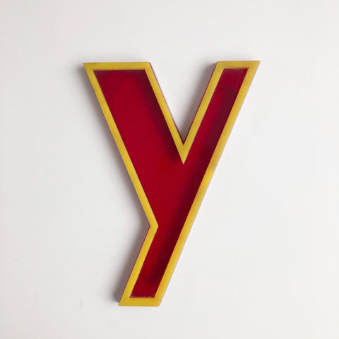 Y - Medium Vintage Letter